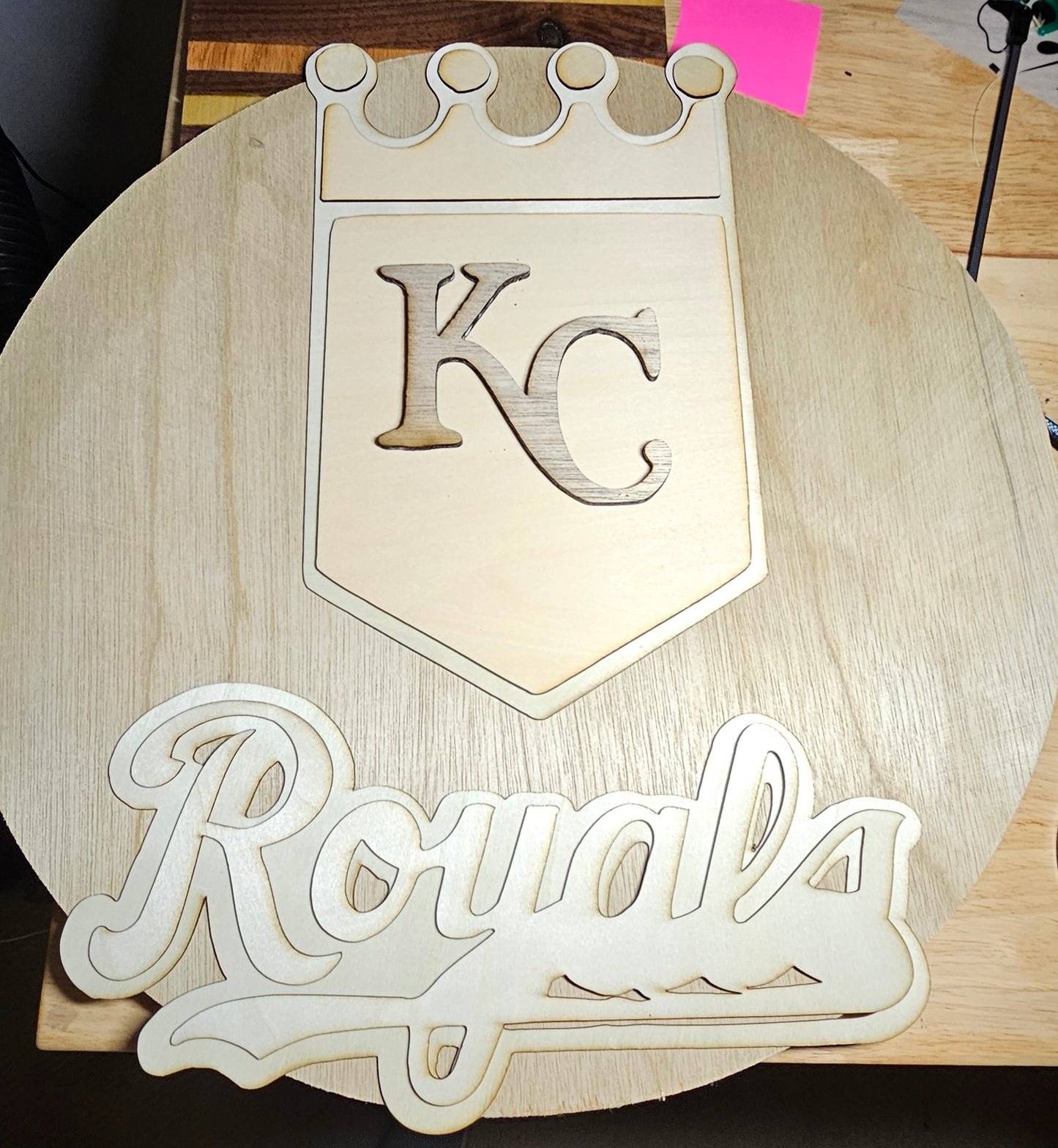 Kansas City Royals Decor, Royals Welcome Sign, KC Royals Door Hanger - 2 styles