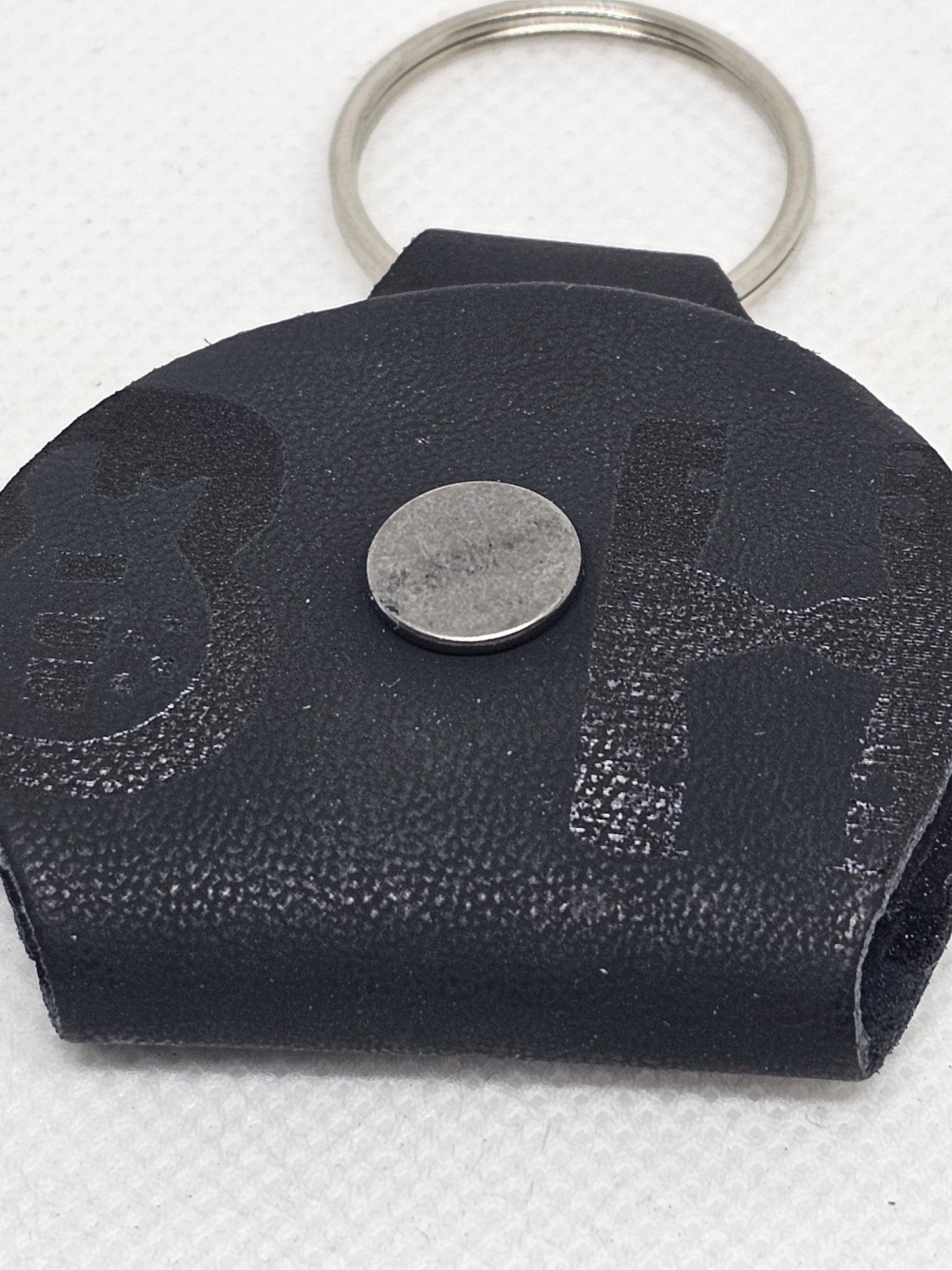 Personalized Guitar Pick holder, Guitar Pick keychain, Leather keychain 2 colors