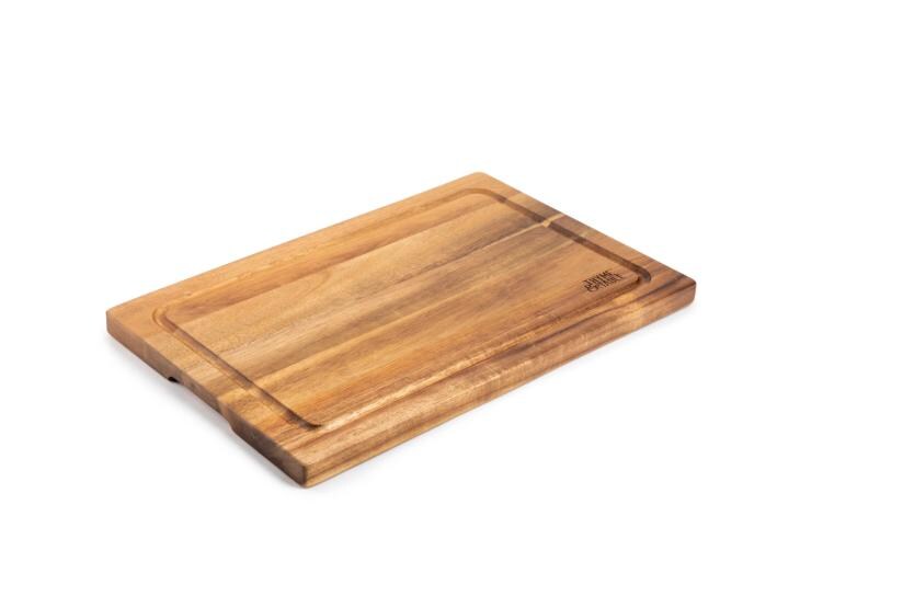 Personalized Cutting Board in Acacia Wood, Built in handles, Perfect for an avid chef or occasional cook