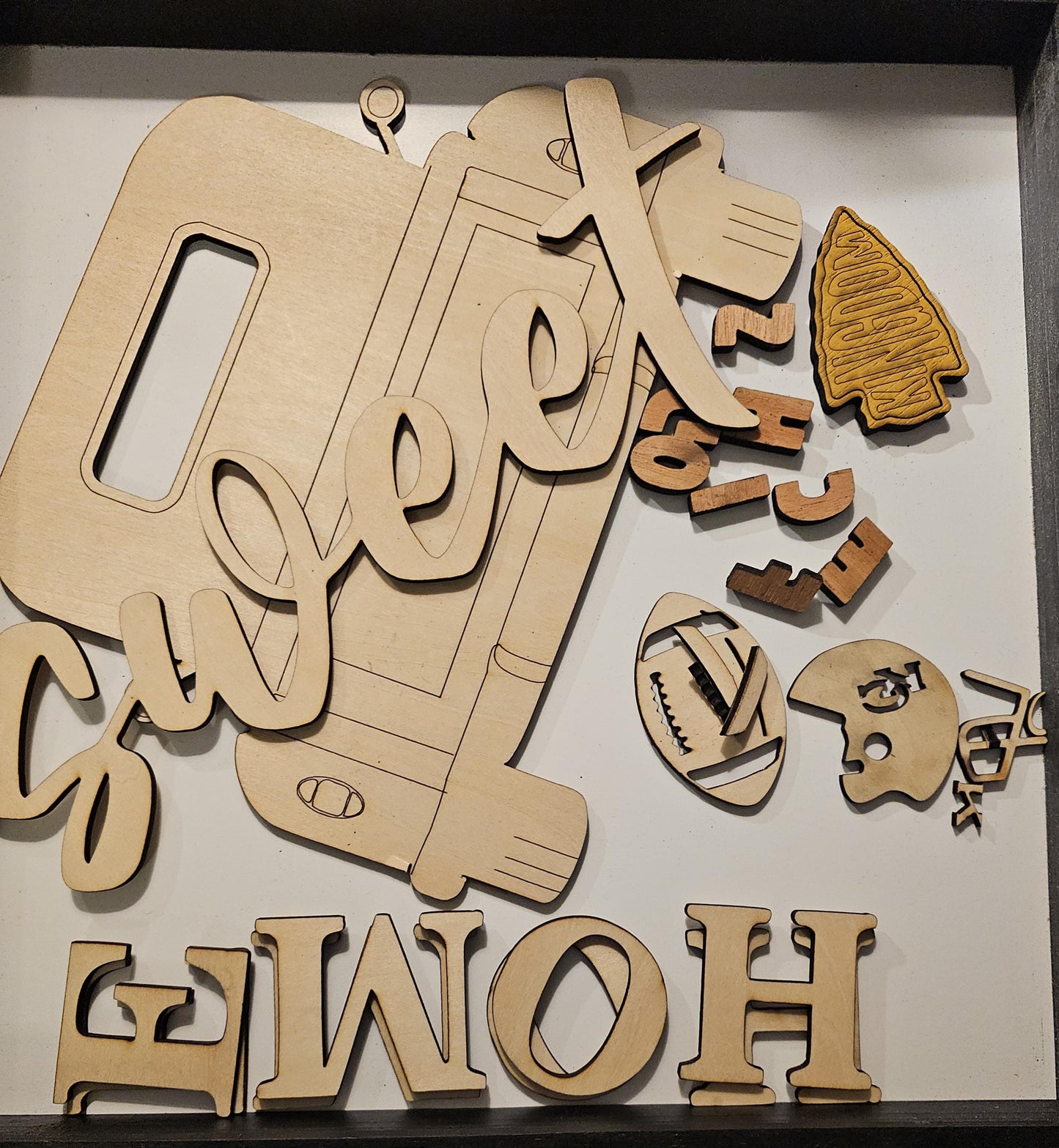KC Chiefs Door Hanger Craft Kit, DIY Door Hanger, Welcome Sign Craft Kit Wooden Cutouts