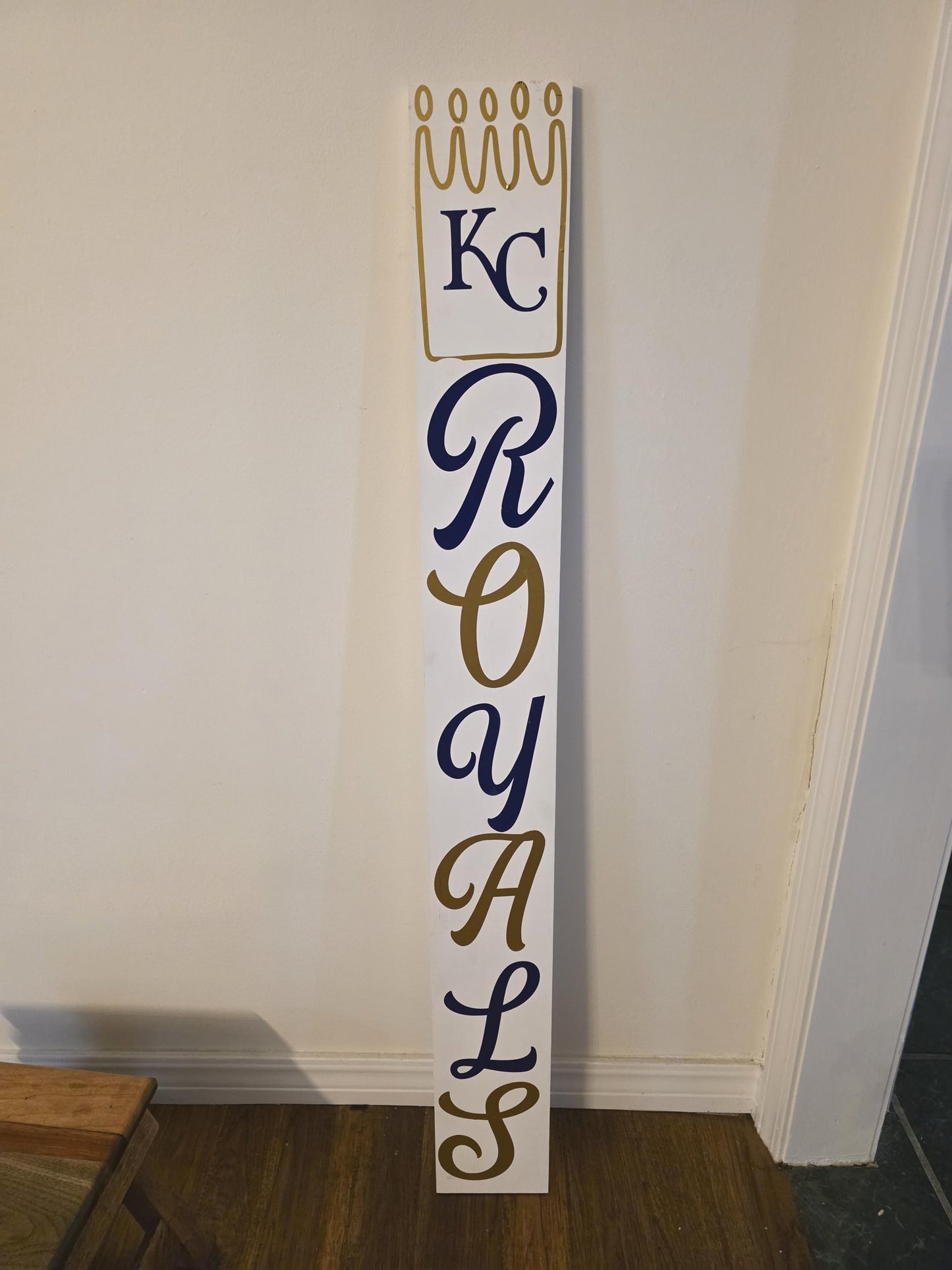 Porch Leaner Kansas City Royals Welcome Sign, 6 or 8 Inch KC Royals Porch