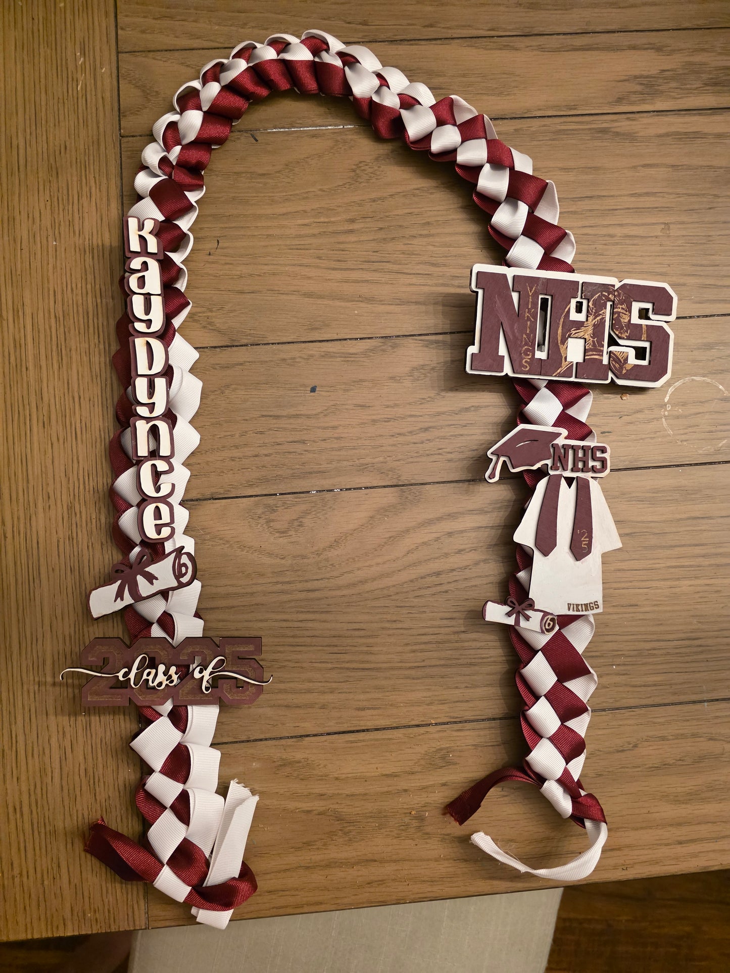 🎓 Custom Graduation Lei – Personalized Ribbon Lei with Name, School & Year 🎓