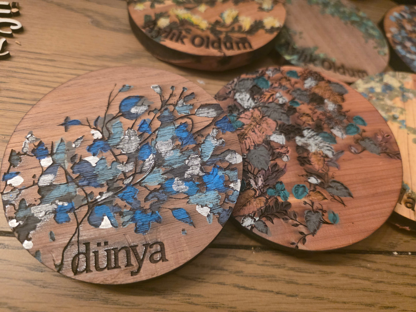 Vines and Leaves unisex Baby Milestone Discs: 3D Wooden Photo Props