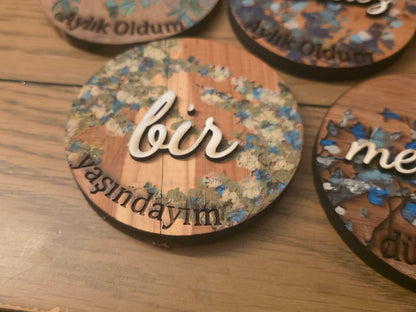 Vines and Leaves unisex Baby Milestone Discs: 3D Wooden Photo Props