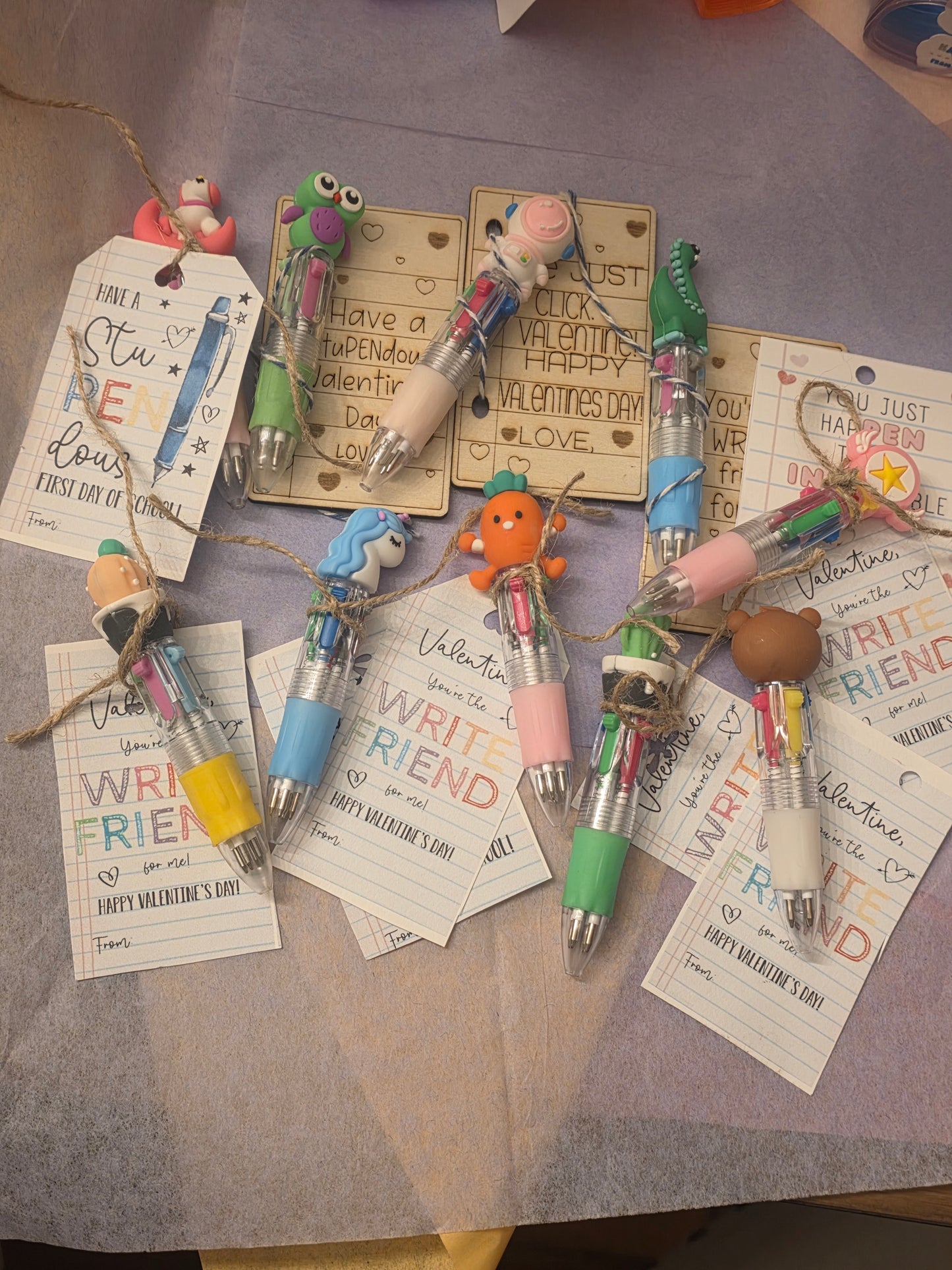 Multicolor Pen Valentine with Wooden Note