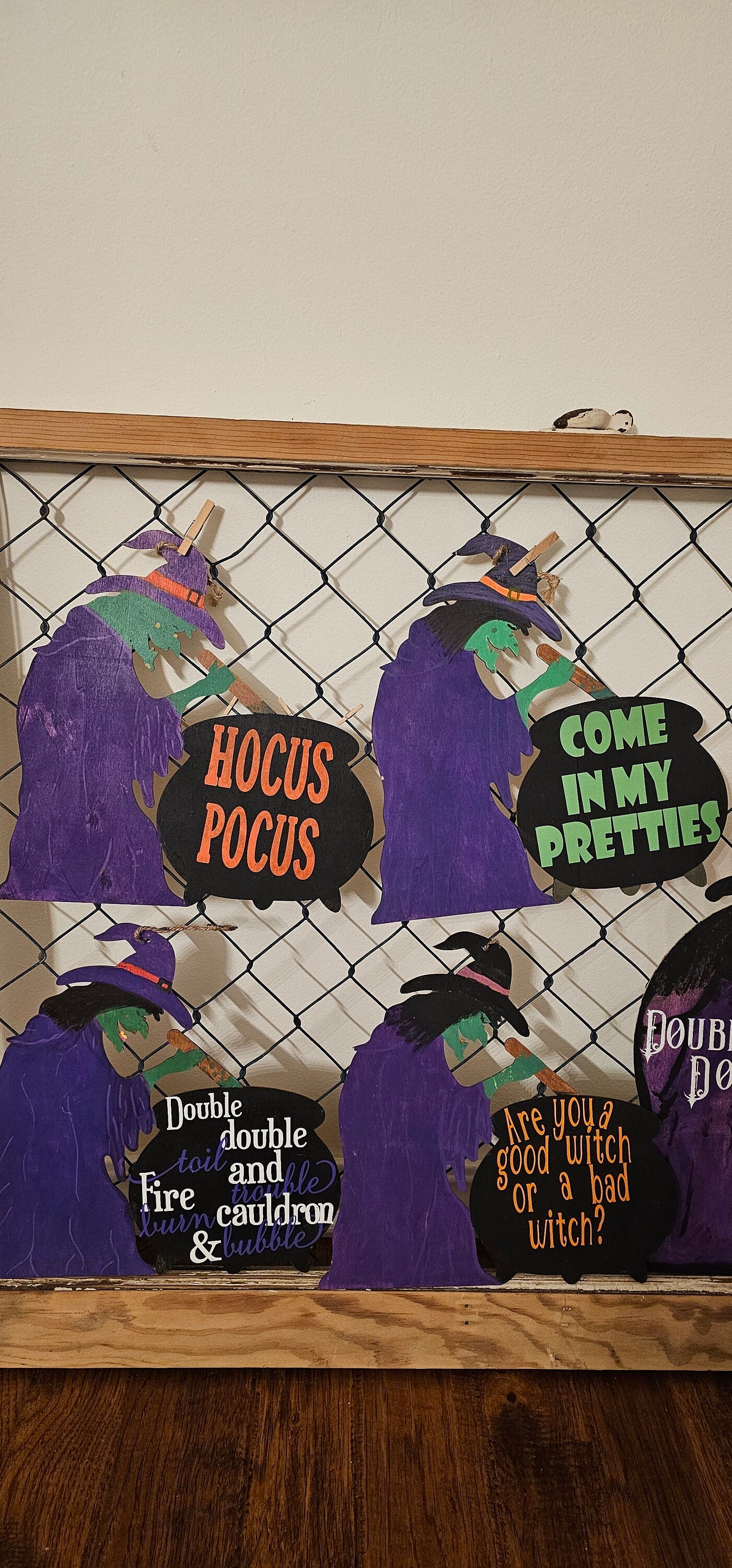 Witch Door Hanger, Witch and Cauldron, Halloween Porch Decor, Halloween Welcome Signs  3 options