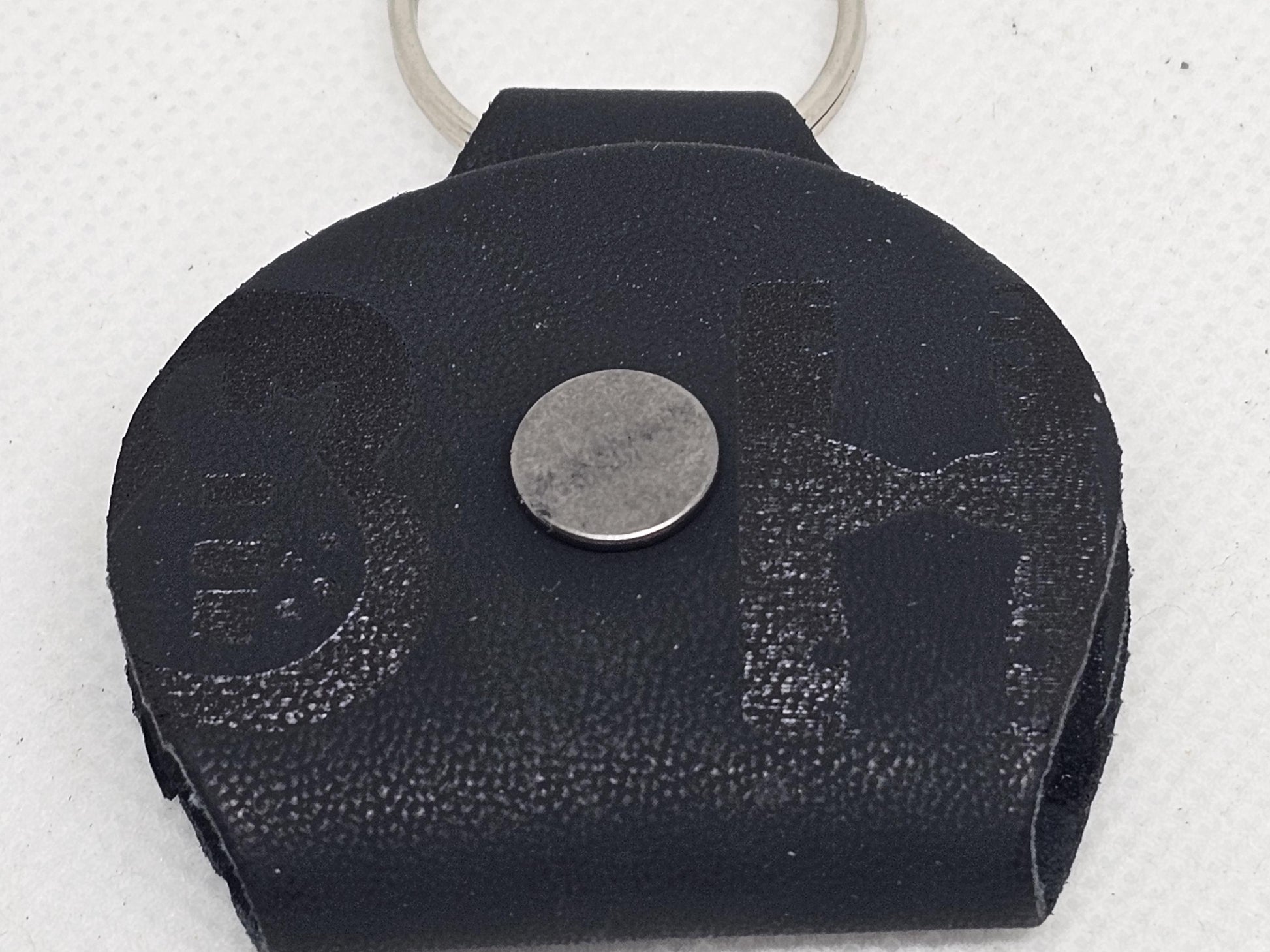 Personalized Guitar Pick holder, Guitar Pick keychain, Leather keychain 2 colors