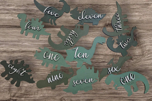 Dinosaur shaped Monthly Milestones, 3D Wooden dinosaurs babies first year Newborn to 1 Year