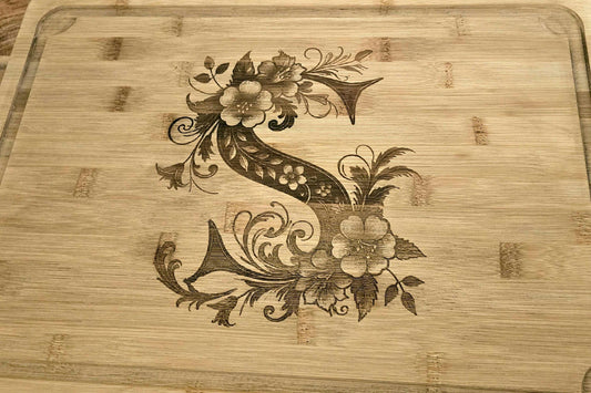 Personalized Cutting Board with Trench, Reversible Bamboo Tray with metal handles, 16x12