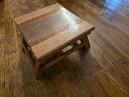 Handmade Wooden Stools in Walnut, Padauk, Maple & Pecan, Durable Seating for Living Room, Unique Gift for Wood Lovers