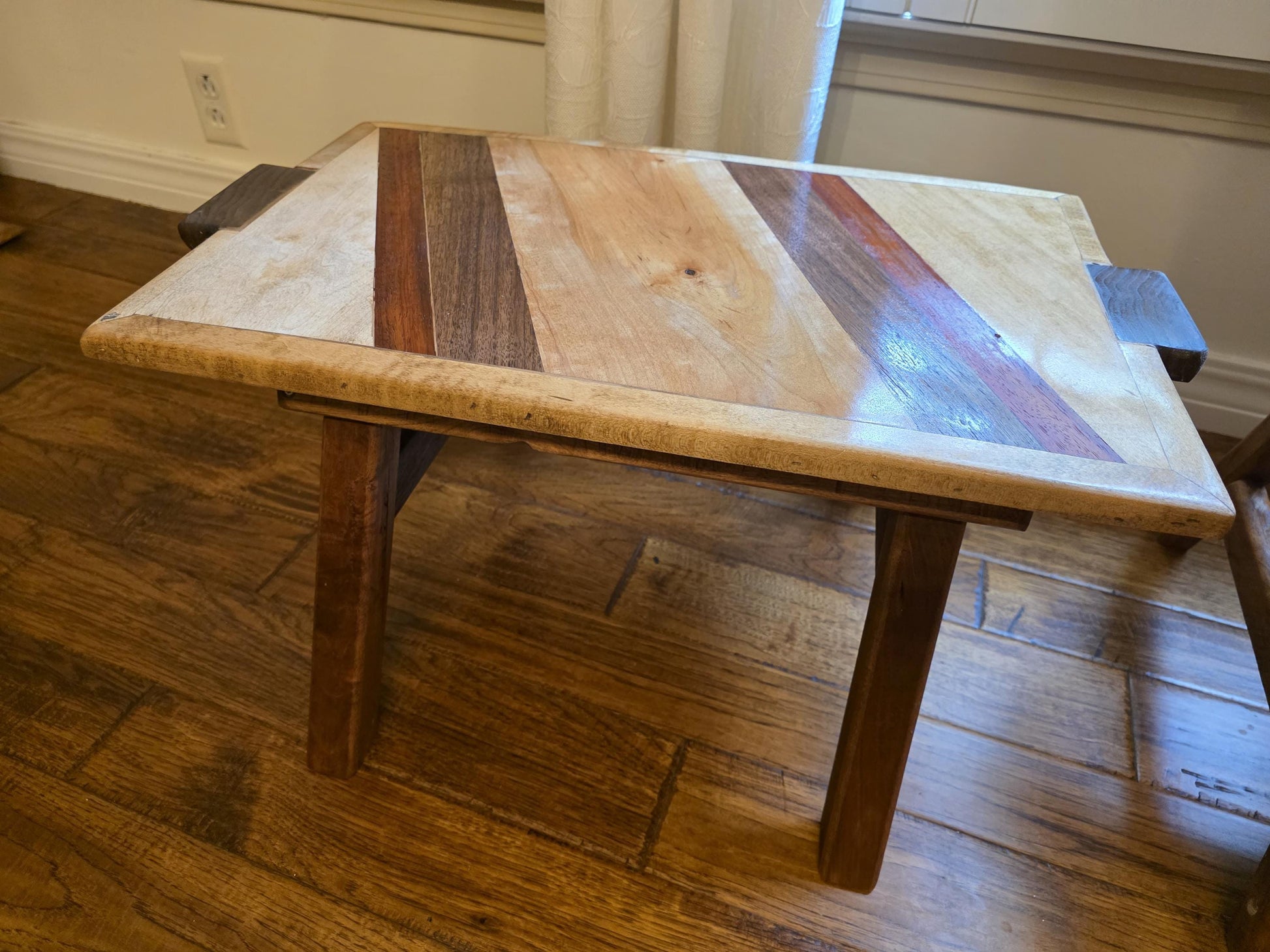Handmade Wooden Stools in Walnut, Padauk, Maple & Pecan, Durable Seating for Living Room, Unique Gift for Wood Lovers