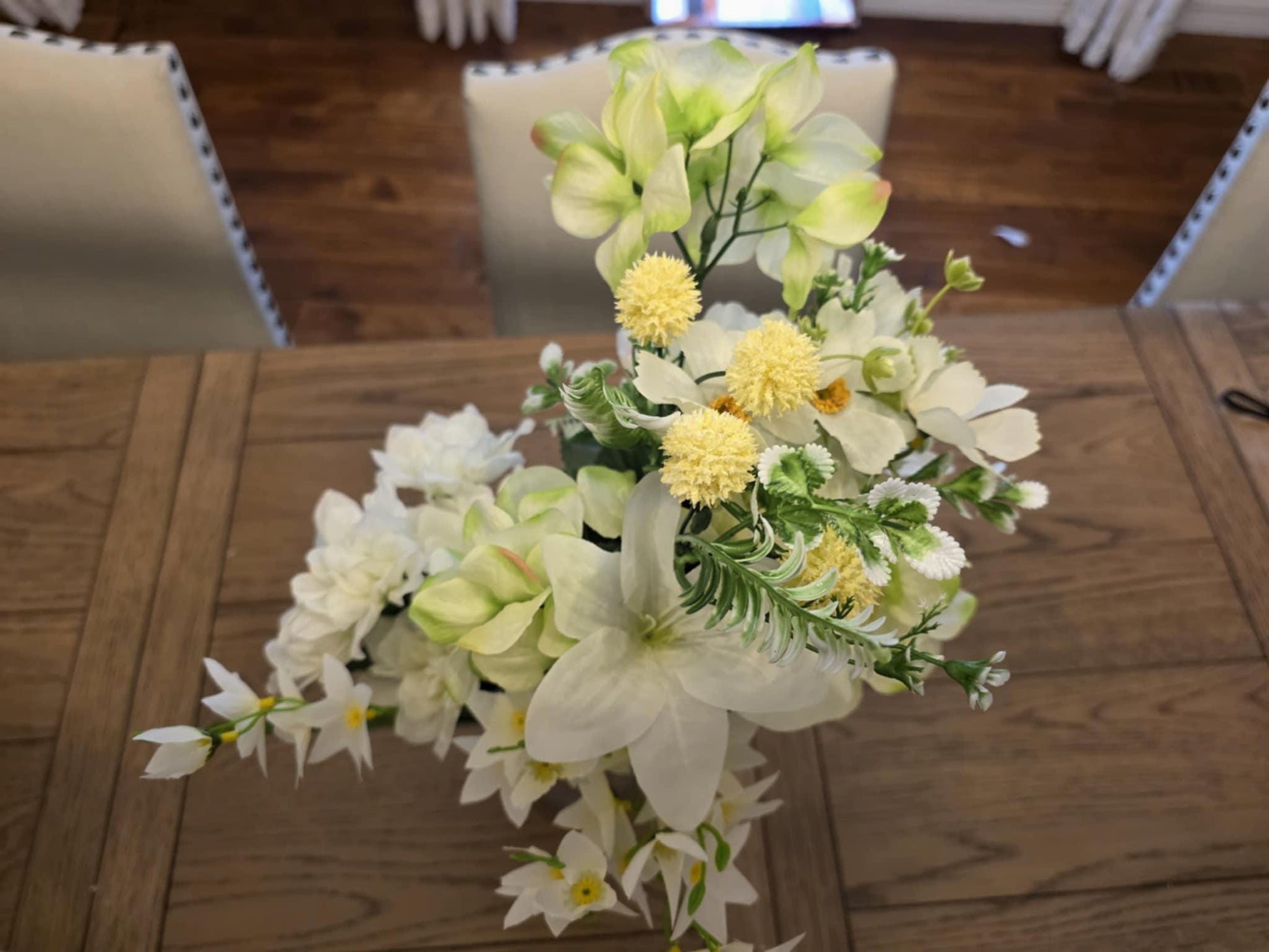 Floral Centerpieces Elegant Tabletop Spring Arrangements, Lasting Wedding Decor and Thoughtful Gifts