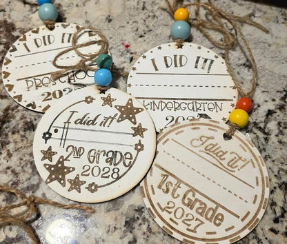 Custom Class Ornaments, Enhance with written Signature, Ornament includes Student's Grade Level & Year for PreK to Senior Year